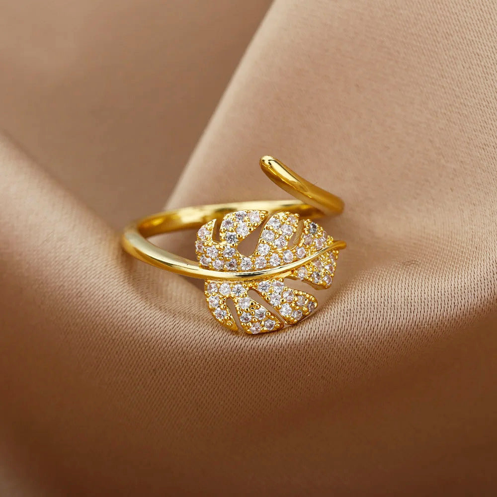 Anello Foglia - Placcato Oro 18K