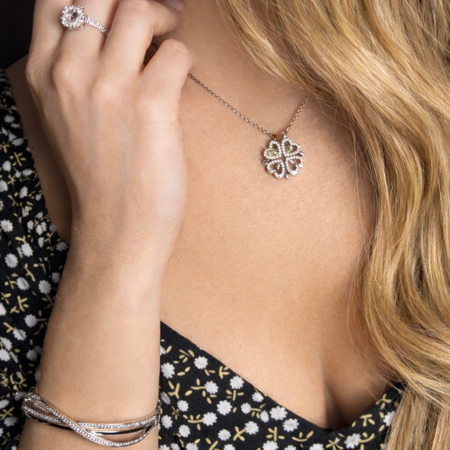 Collana DuaLove™ – 2 Gioielli in 1 | Cuore 💖 o Quadrifoglio 🍀